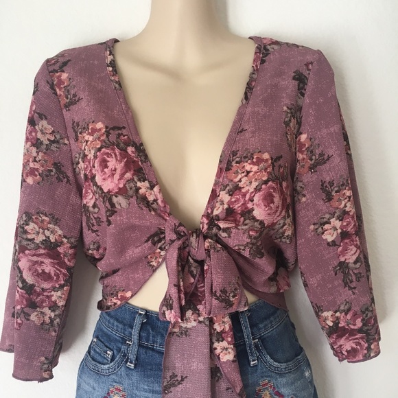 Color Swatch Pink Floral Boho Crop Top Medium - Picture 2 of 6